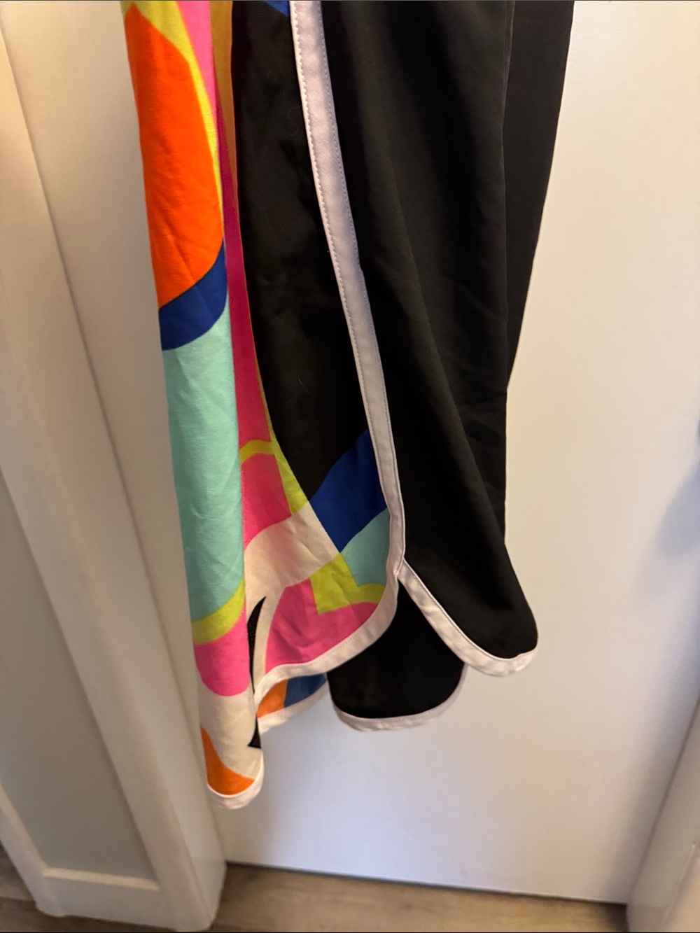 FABLETICS - Multicolor Abstract Print cover Up - Picture 9 of 9